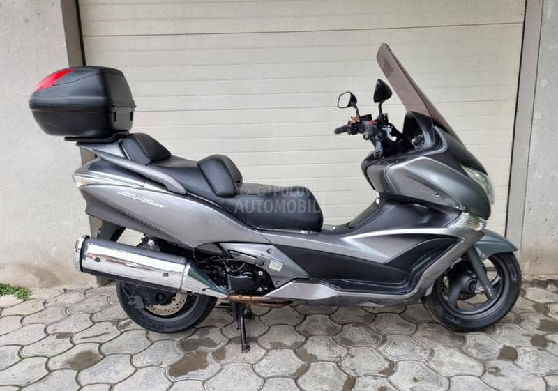 Honda Silver Wing 400 ABS