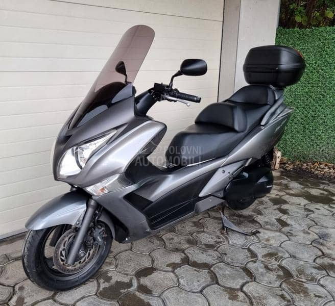 Honda Silver Wing 400 ABS