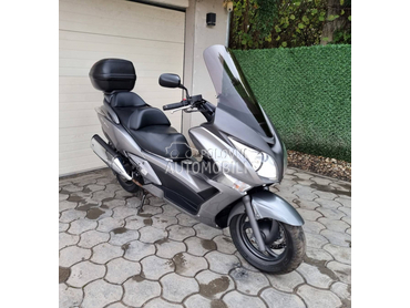 Honda Silver Wing 400