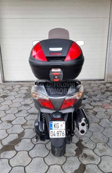 Honda Silver Wing 400 ABS