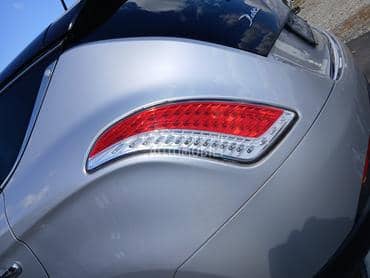 Led stopke za Lancia Delta od 2008. do 2014. god.