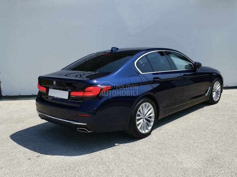 BMW 530 LUXURY 57.000k.m BMW 530 LUXURY 57.000k.m