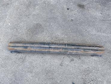 sina branika za Volkswagen Golf 6