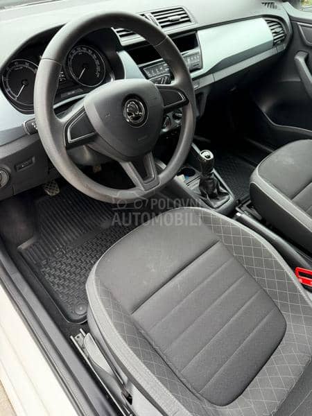Škoda Fabia 1.0