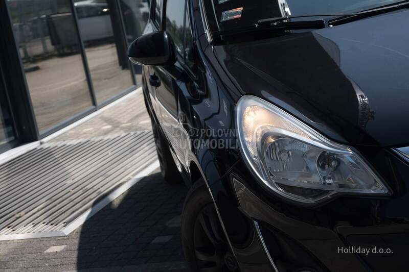 Opel Corsa D 1.3CDTI Nav