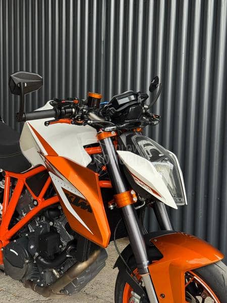 KTM Super Duke 1290 R SE