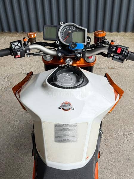 KTM Super Duke 1290 R SE