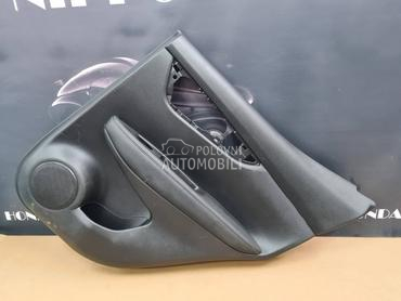 tapacir vrata zadnji desni za Nissan Qashqai od 2014. do 2021. god.