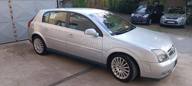 Opel Signum 1.9 jtd