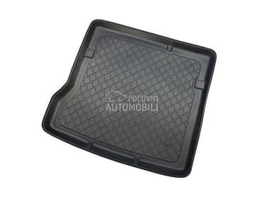 Kadica za gepek 2WD za Dacia Duster od 2010. do 2017. god.