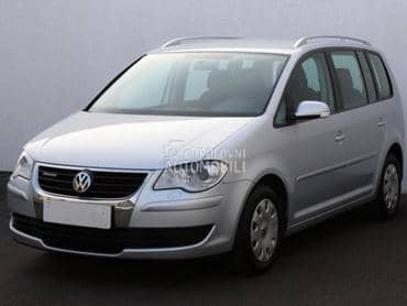 Volkswagen Touran 1.6 -  kompletan auto u delovima