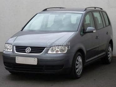 Volkswagen Touran -  kompletan auto u delovima