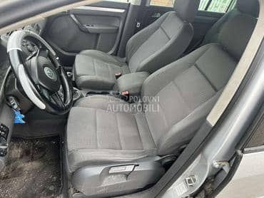 Enterijer za Volkswagen Touran od 2003. do 2015. god.