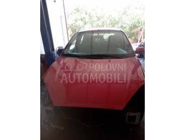 Hauba za Ford Focus od 1998. do 2004. god.