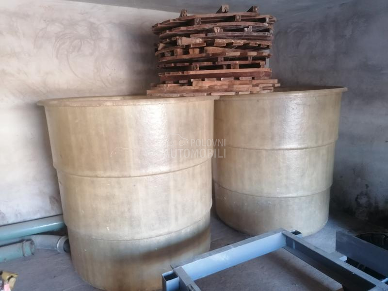 VIŠE MAŠINA U PONUDI