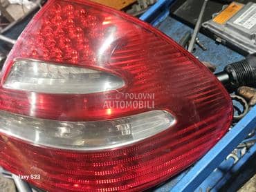 avangarda desni štop w211 za Mercedes Benz E Klasa od 2002. do 2006. god.