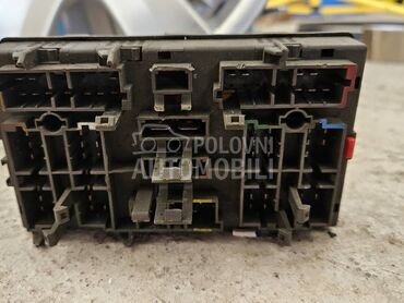 KUTIJA OSIGURACA za Peugeot 306