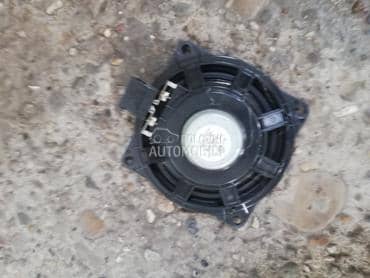 Auto zvučnici za Volkswagen Golf 5