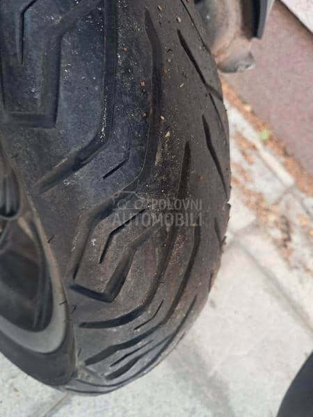 Piaggio Mp3 B kategorija 300ccm