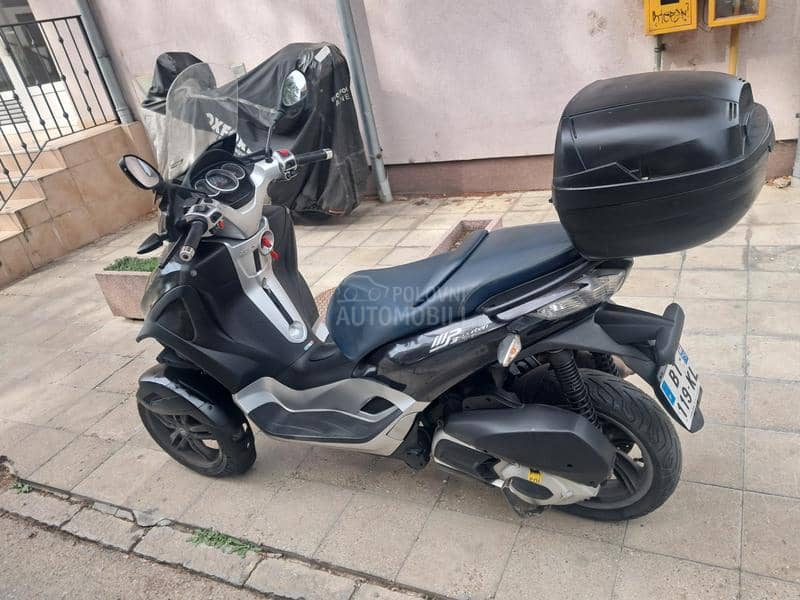 Piaggio Mp3 B kategorija 300ccm