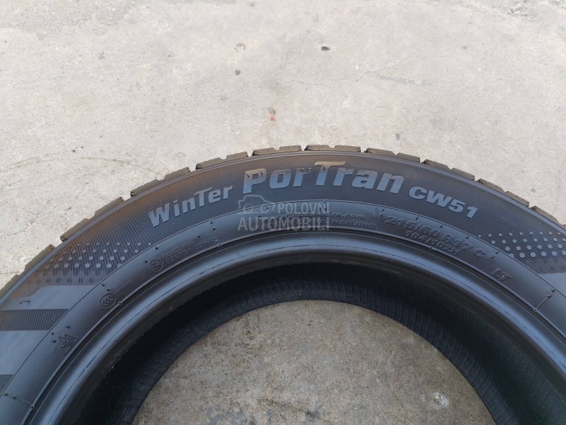 Kumho 215/60 R17 Zimska