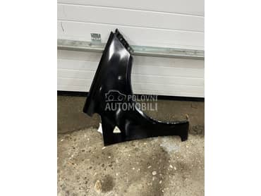 Desno krilo blatobran desni za Mitsubishi Colt od 2004. do 2008. god.
