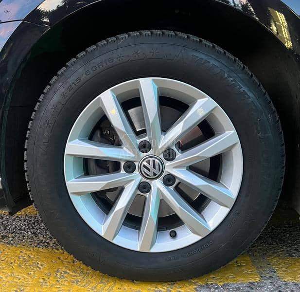 Volkswagen Passat B8 2.0 virtual-Highline