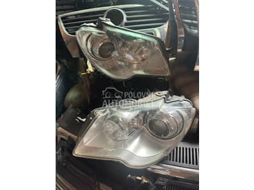 Far ksenon za Volkswagen Touran od 2007. do 2009. god.