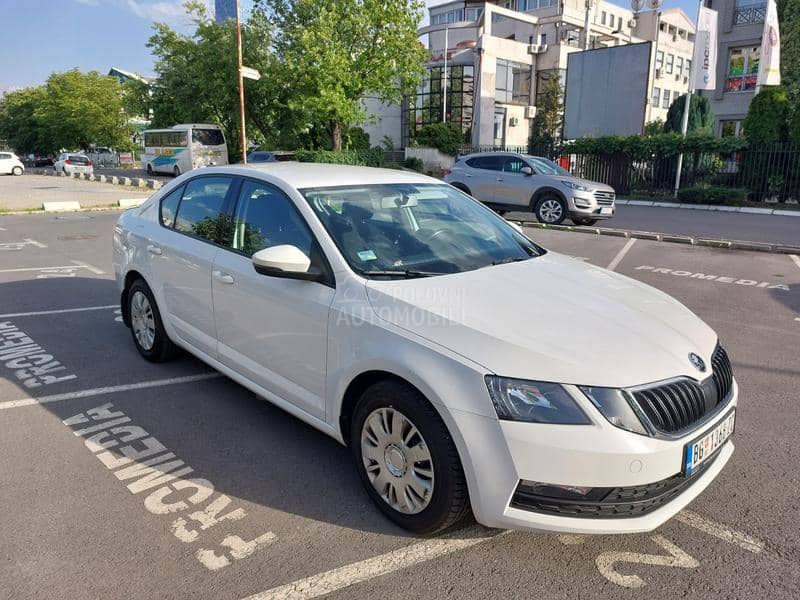 Škoda Octavia 1.6 TDI AMBITION