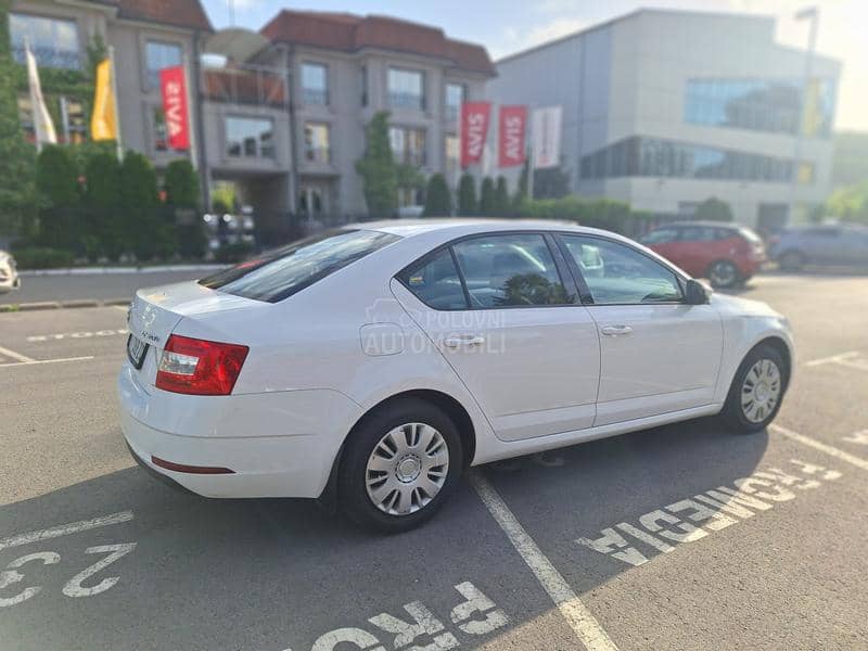 Škoda Octavia 1.6 TDI AMBITION