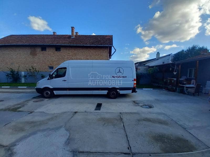 Mercedes Benz Sprinter 313