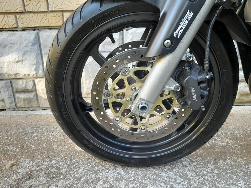 Honda VFR 800 X Crossrunner