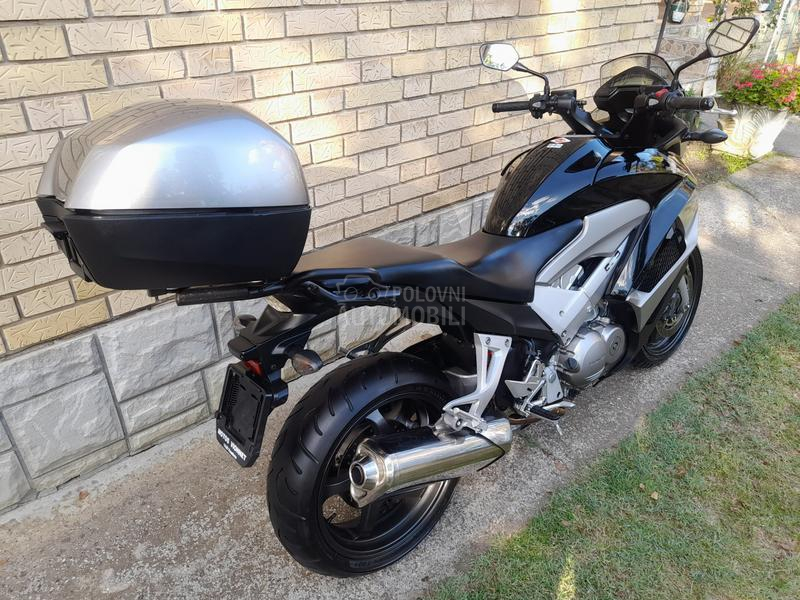 Honda VFR 800 X Crossrunner