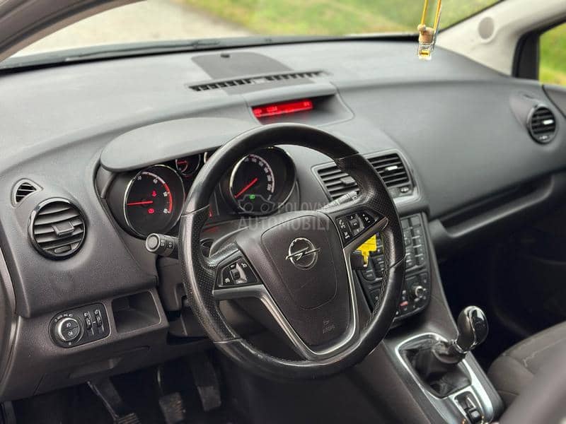 Opel Meriva 1.7cdti