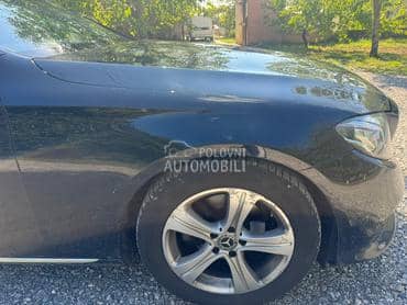 desno krilo w213 za Mercedes Benz E Klasa od 2016. do 2022. god.