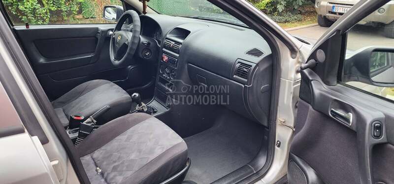 Opel Astra G poovoljno