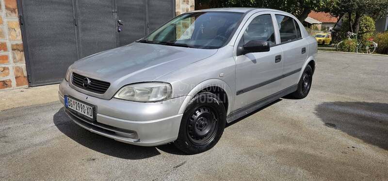 Opel Astra G poovoljno