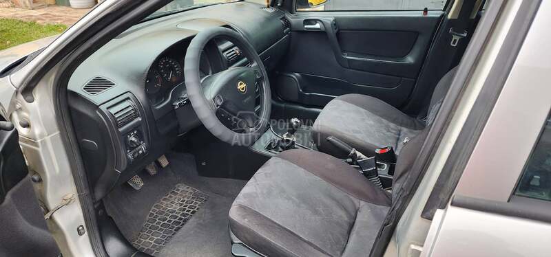 Opel Astra G poovoljno