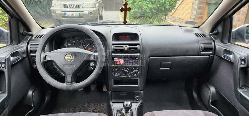 Opel Astra G poovoljno