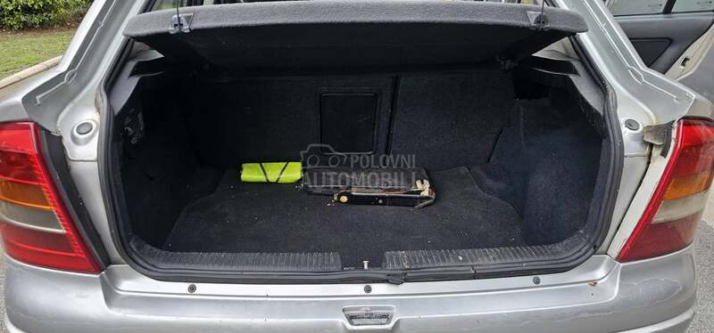 Opel Astra G poovoljno