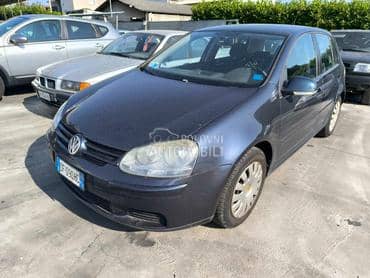 Desno krilo za Volkswagen Golf 5 od 2003. do 2008. god.