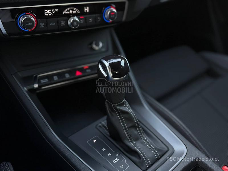 Audi Q3 S-Line/Kamera/Black