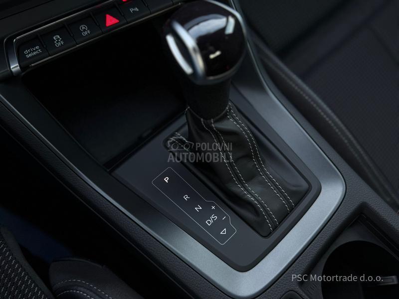 Audi Q3 S-Line/Kamera/Black