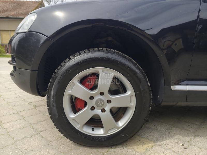 Volkswagen Touareg V6