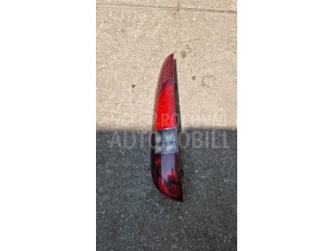 Stop svetlo za Mercedes Benz Vaneo