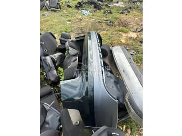 Branik zadnji za Audi A6 Allroad od 2011. do 2014. god.