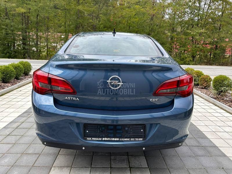Opel Astra J 1.7 CDTI
