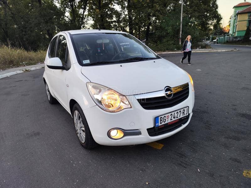 Opel Agila 