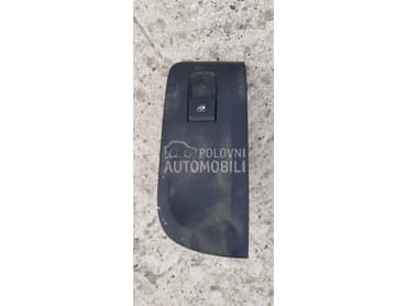 Suvozacev prekidac prozo za Opel Zafira od 2013. do 2016. god.