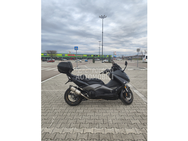 Yamaha T max 530